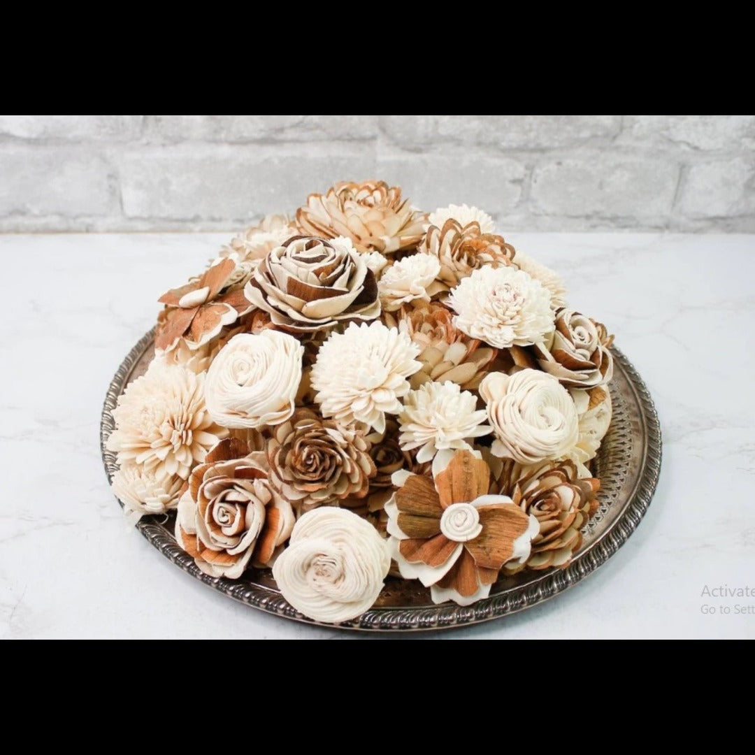 Assorted mix sola bark and white flower 30 pcs